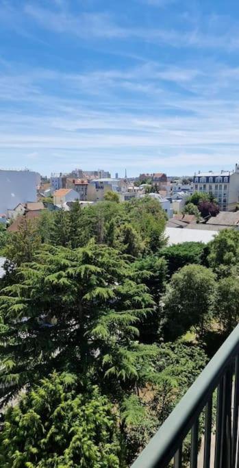 Appartement spacieux rénové - 11 min de Paris Bois-Colombes Esterno foto